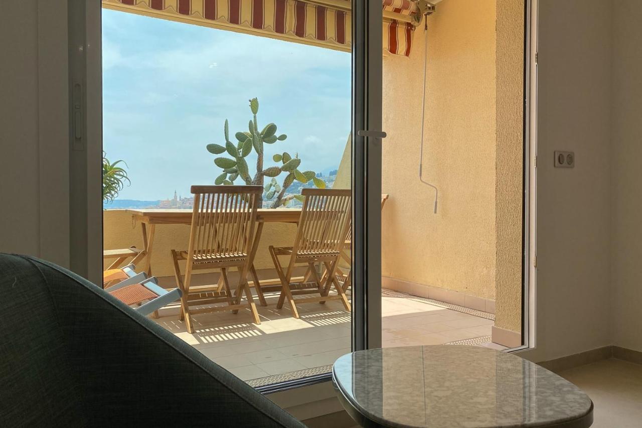 Mansfield Vue Carte Postale Terrasse Piscine 2 *